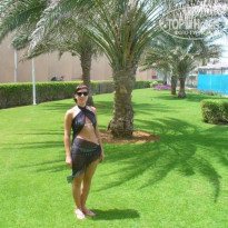 Carlton Sharjah 4* Выход к бассейну, морю - Фото отеля