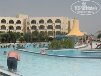 Iberostar Averroes 4* аква в бассейне - Фото отеля