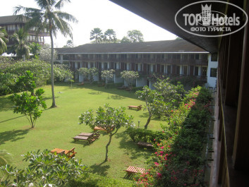 Cinnamon Bentota Beach 4* вид на отель из номера - Фото отеля