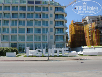 I-Suite 5* - Фото отеля