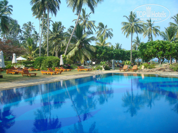 Cinnamon Bentota Beach 4* территория отеля - Фото отеля