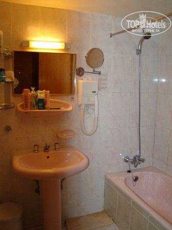 Carlton Sharjah 4* ванна - Фото отеля
