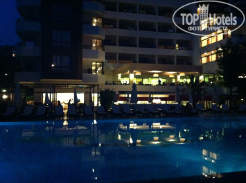 Miarosa Incekum Beach 5* первый корпус,вечер. - Фото отеля