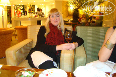 Rome Cavalieri, Waldorf Astoria Hotels and Resorts 5* в баре - Фото отеля