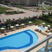 Titan Select 5* Вид с балкона в другую сторону - Фото отеля
