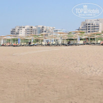 Calista Luxury Resort 5* панорама пляжа Калисты - Фото отеля