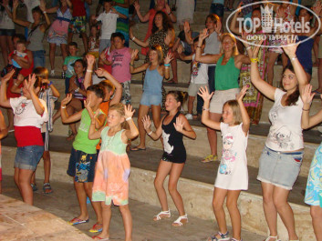 FUN&SUN Miarosa Incekum Beach 5* Танцы - Фото отеля