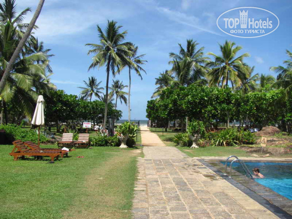 Cinnamon Bentota Beach 4* Дорожка к пляжу - Фото отеля