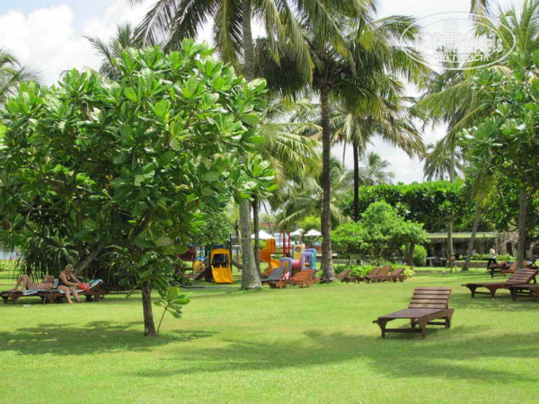 Cinnamon Bentota Beach 4* Территория - Фото отеля