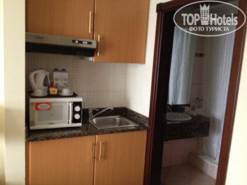 Golden Tulip Sharjah 4* мини-кухня - Фото отеля