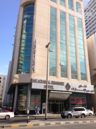 Nejoum Al Emarat 3* Вид на отель с улицы. - Фото отеля