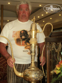 Nejoum Al Emarat 3* у входа в ресторан - Фото отеля