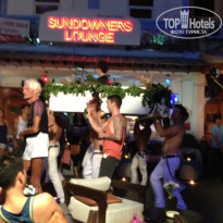 PGS Hotels Patong 3* хеллуин на улице геев - Фото отеля