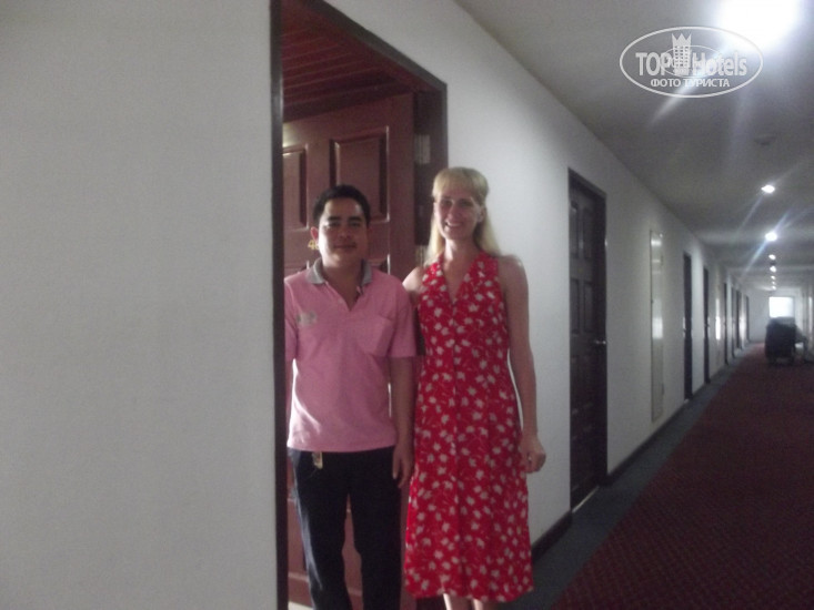 Welcome Jomtien Beach 3* Наш замечательный тайский друг ( убирался в номерах) - Фото отеля