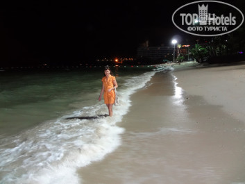 Ibis Pattaya 3* Вечерняя прогулка. - Фото отеля