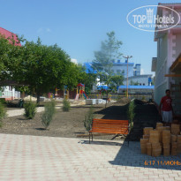 Курортный отель Олимп 3* Детская площадка "благосутроена" - Фото отеля