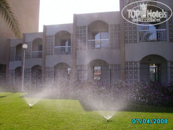Carlton Sharjah 4* номера шале - Фото отеля
