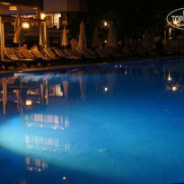 FUN&SUN Miarosa Incekum Beach 5* Большой бассейн - Фото отеля