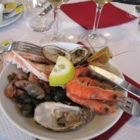 В морском ресторане в Норманди