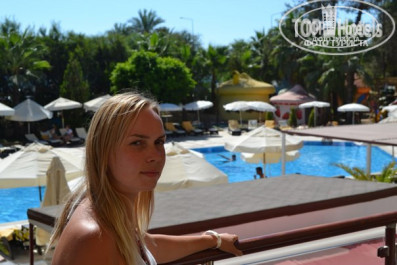 FUN&SUN Miarosa Incekum Beach 5* вид на бассейн - Фото отеля