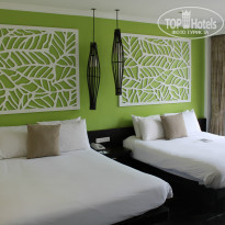 Centara Karon Resort Phuket 4* Внутри номера с видом на бассейн - Фото отеля
