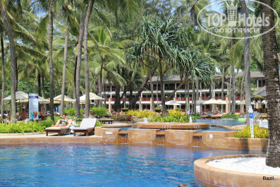 Kata Thani Phuket Beach Resort 5* бассейн крыла Thani - Фото отеля