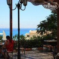 La Playa Resort & Spa 5* Ресторан наверху. - Фото отеля