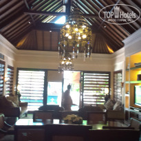The St. Regis Bali Resort 5* зал - Фото отеля