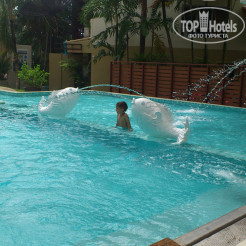 Baan Karon Resort 3* детский бассейн - Фото отеля