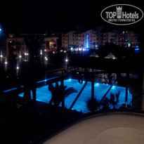 Pineta Club Hotel 4* Вид из номера направо - Фото отеля