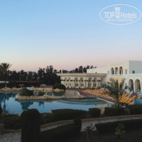Medina Belisaire & Thalasso 4* Территория с бассейном - Фото отеля