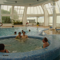 Novostar Bel Azur Thalassa & Bungalows 4* В бассейне центра талассотерапии (попасть в него можно из холла - почитайте указатели на дверях) - Фото отеля