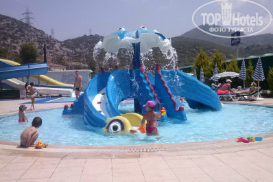 Blue Fish Hotel 4* Детский бассейн. - Фото отеля